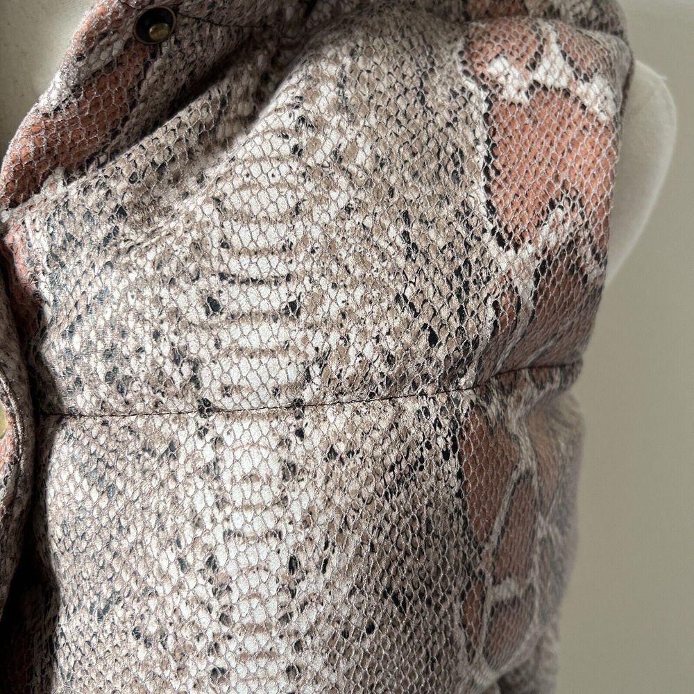 Unreal Fur Python Puffer Vest Snakeprint Pink Taupe Quilted Hooded XS NEW - Picture 5 of 13